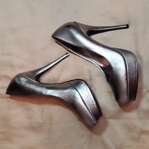 🌟Kelsi Dagger Platform Heels